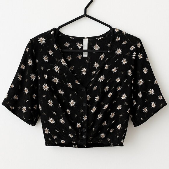 Black Daisy Print Crop Top - V-Neck, Loose Sleeves, Button-Front (XS) - Picture 1 of 2